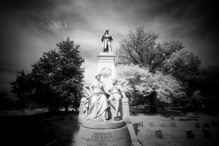Greenlawn - by chuckv