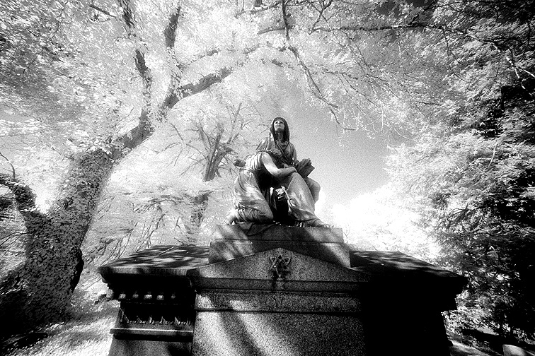 Lakeview - by chuckv