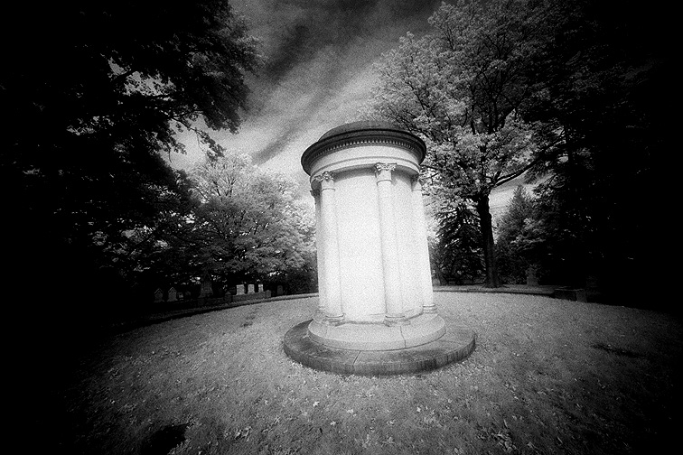 Mt Auburn - by chuckv