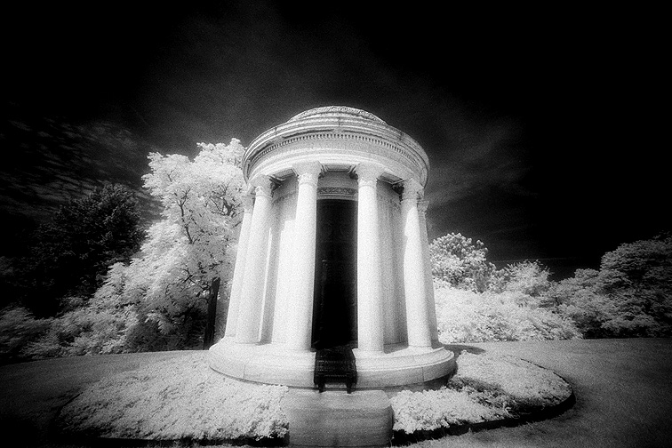 Crown Hill - by chuckv