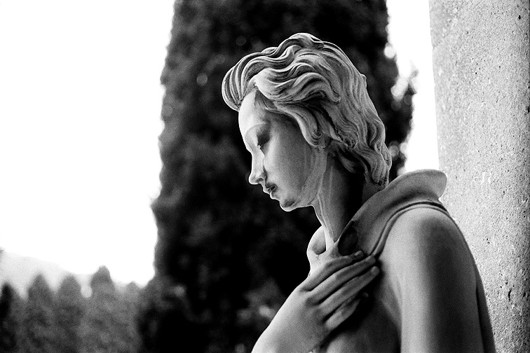 Staglieno B&W - by chuckv