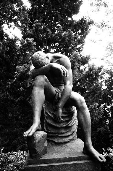 Staglieno B&W - by chuckv