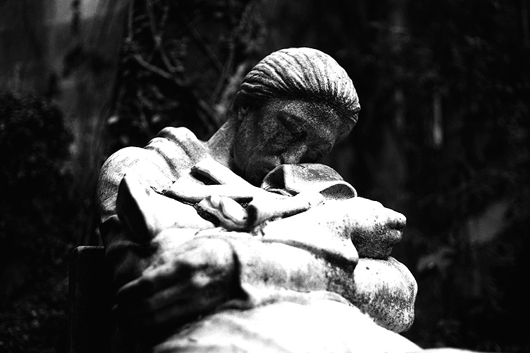 Staglieno B&W - by chuckv