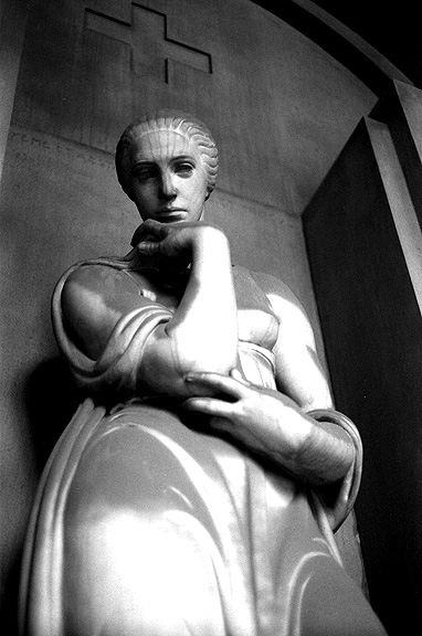 Staglieno B&W - by chuckv