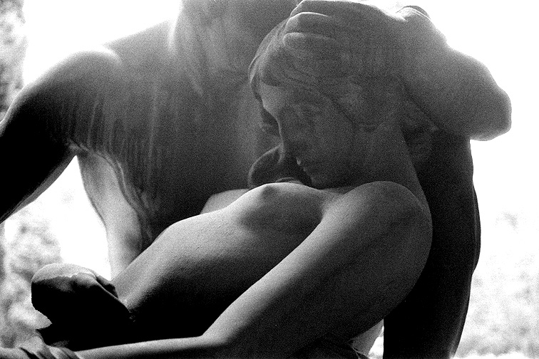 Staglieno B&W - by chuckv