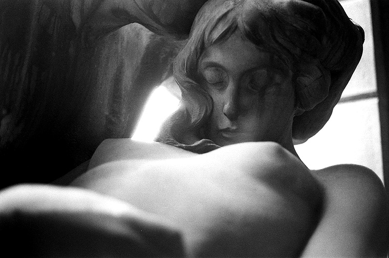 Staglieno B&W - by chuckv