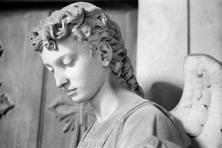 Staglieno B&W - by chuckv