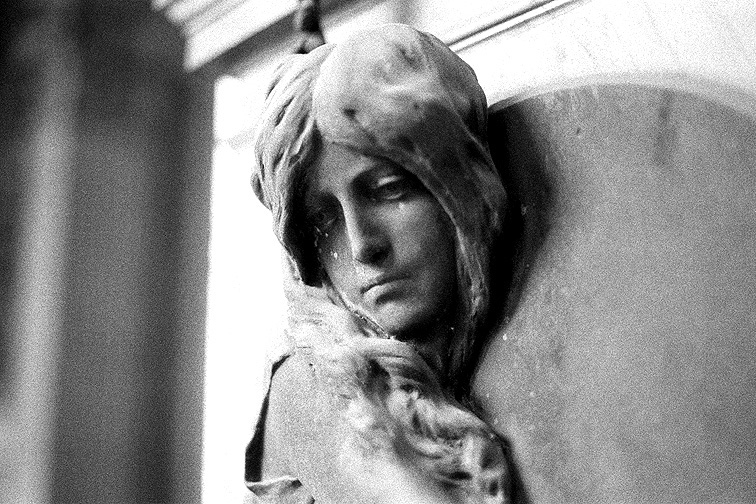 Staglieno B&W - by chuckv