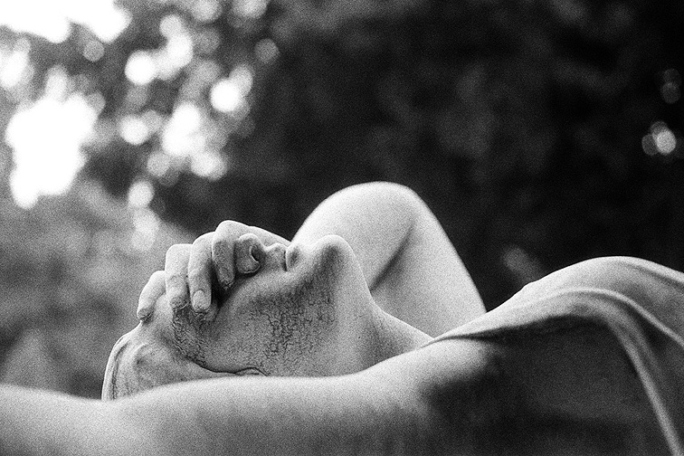 Staglieno B&W - by chuckv