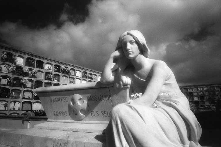 Cementerio Arneys de Mar