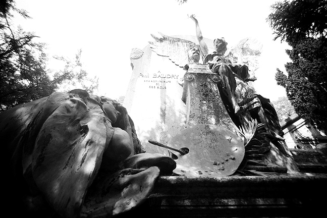 Pere Lachaise - by chuckv
