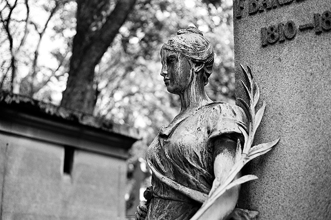 Pere Lachaise - by chuckv