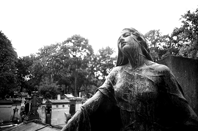 Montmartre - by chuckv