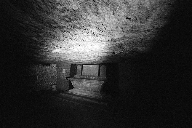 Catacombs - by chuckv