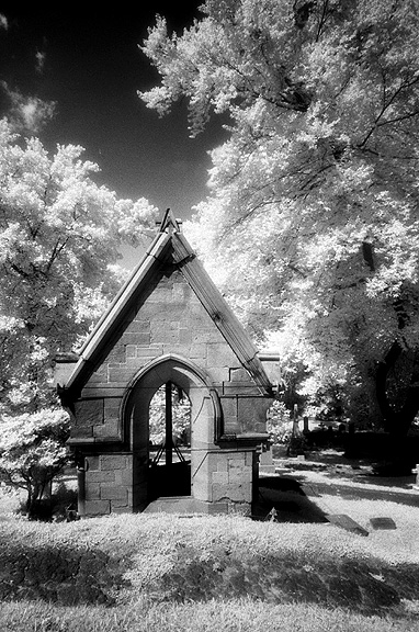 Oak Hill - by chuckv