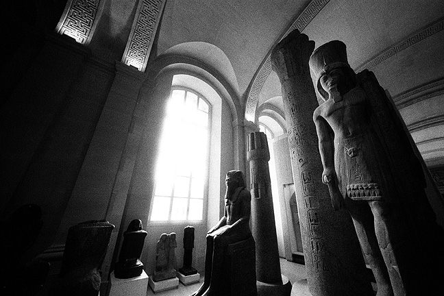 Louvre Museum - by chuckv