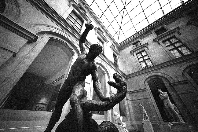 Louvre - by chuckv