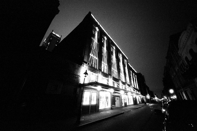 New Orleans Nightscene - by chuckv