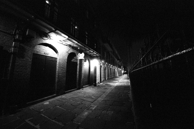 New Orleans Nightscene - by chuckv