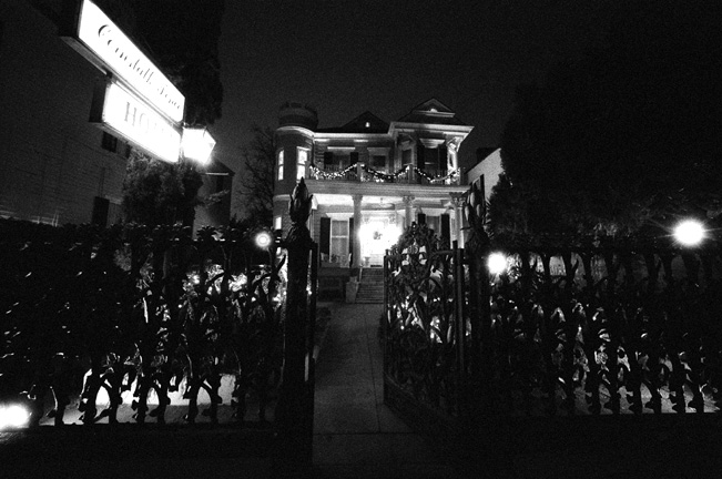 New Orleans Nightscene - by chuckv